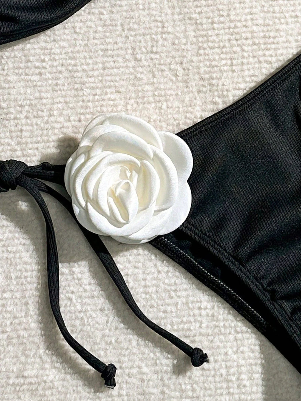 Biquíni Luxo Flor 3D Agatha
