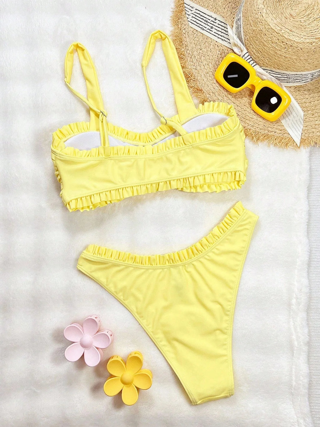 Biquíni Amarelo Com Babado