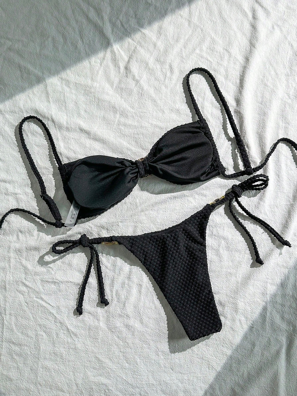 Biquíni Sexy e Minimalista