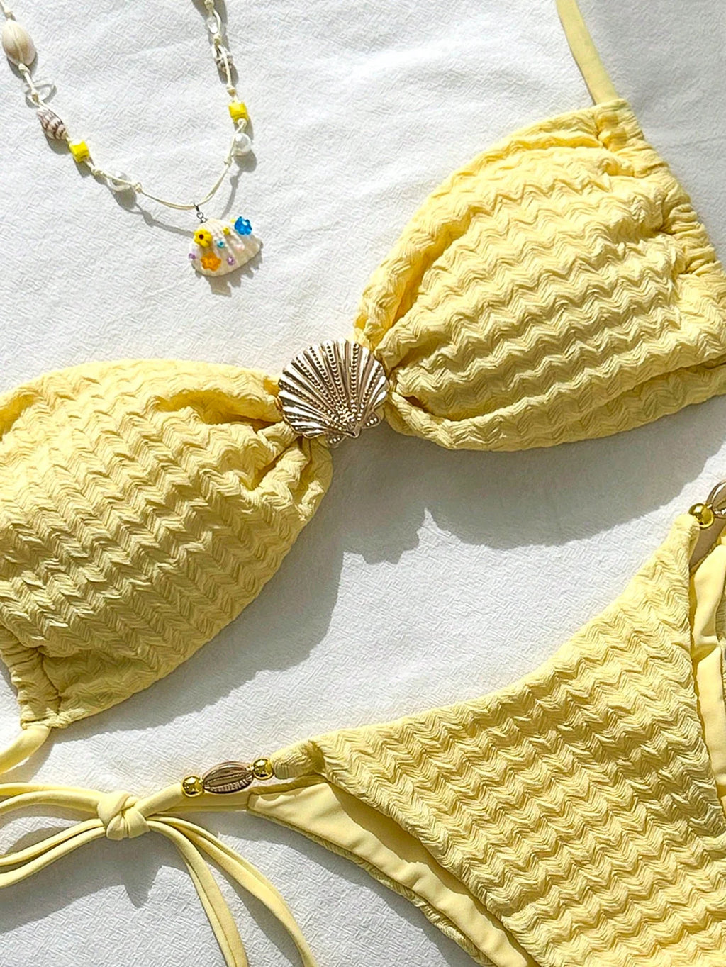 Biquíni Sexy e Minimalista