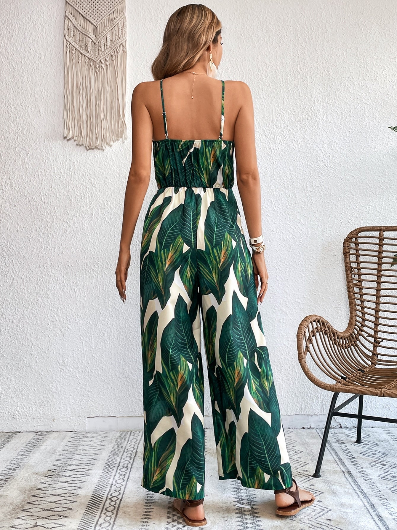 Macacão Verde Folhas